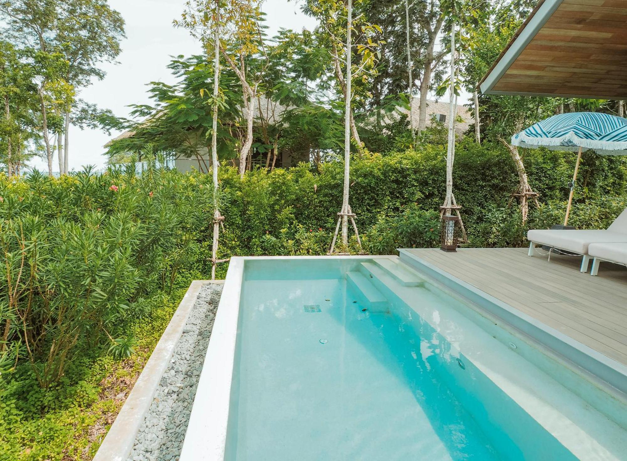 Island Escape Burasari सहारा Phuket